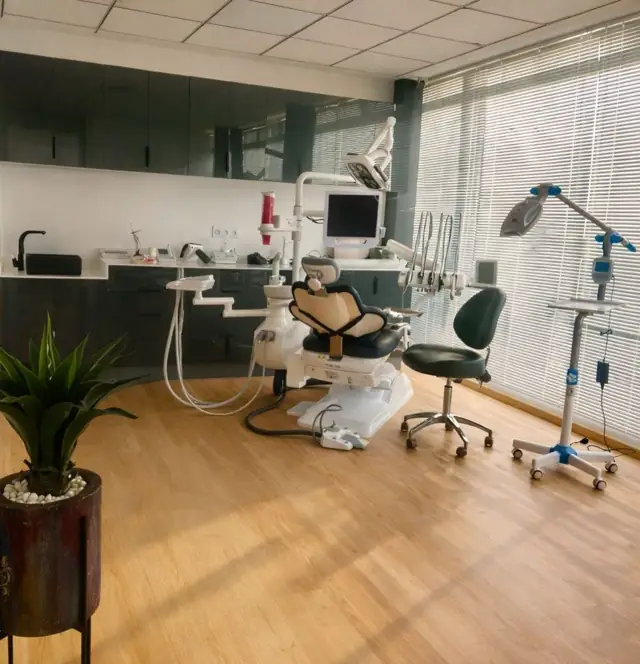 Salle de soins du Centre Dentaire Luxury Smile à Tanger